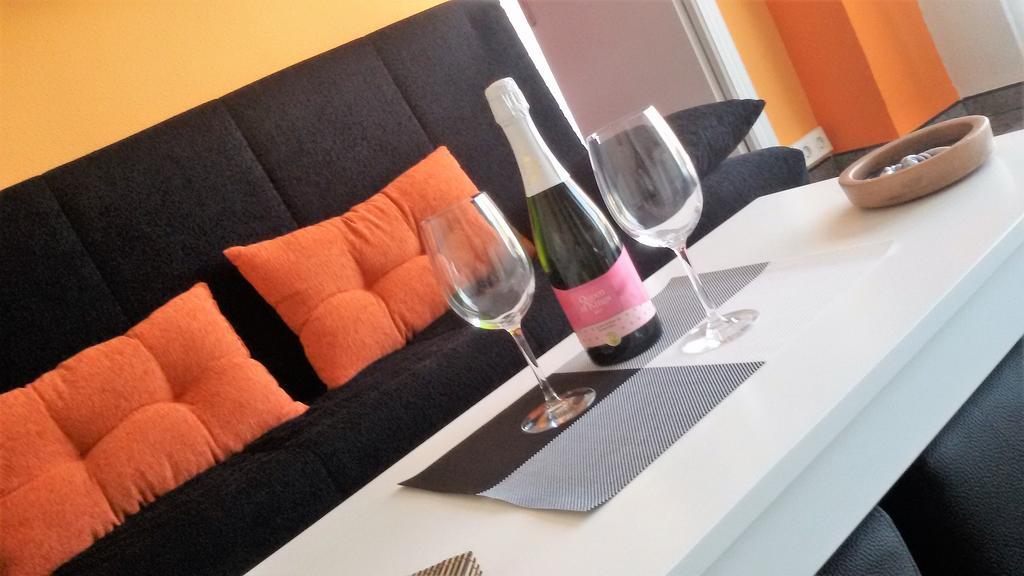 Apartamento El Mirlo Blanco Villena Eksteriør billede